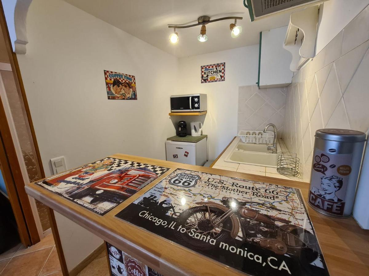 Studio Vintage Carnoules  外观 照片
